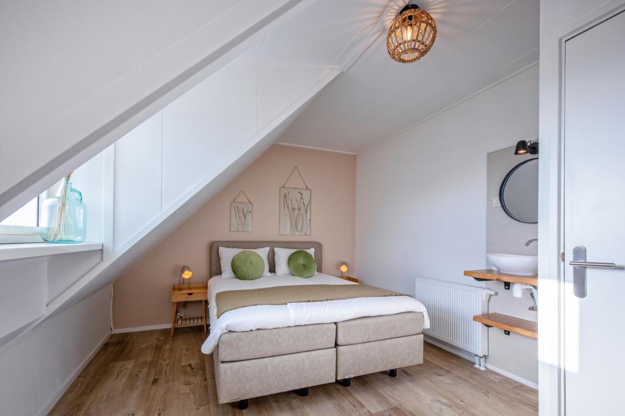 De Leeuwerik Villa De Koog  Bagian luar foto