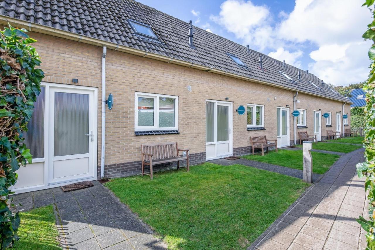 De Leeuwerik Villa De Koog  Bagian luar foto