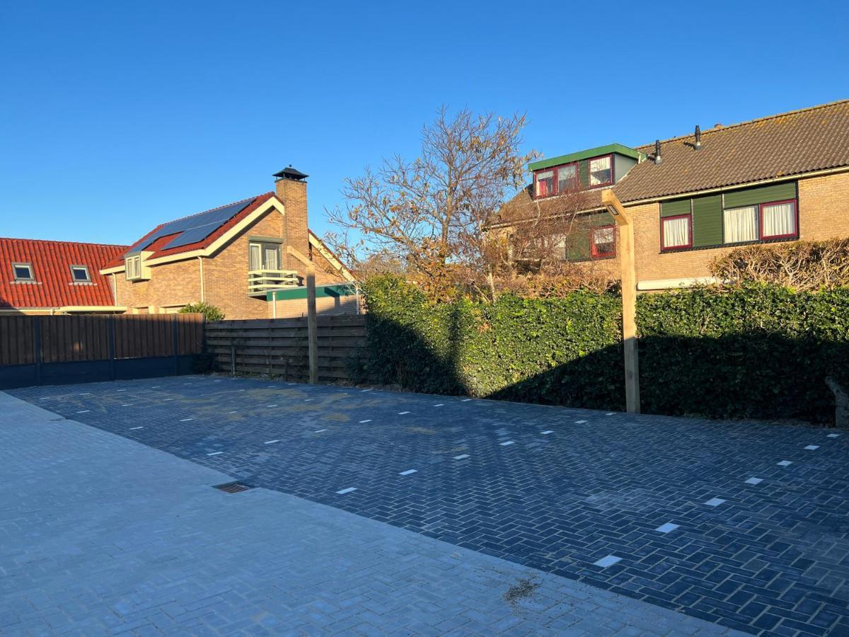 De Leeuwerik Villa De Koog  Bagian luar foto
